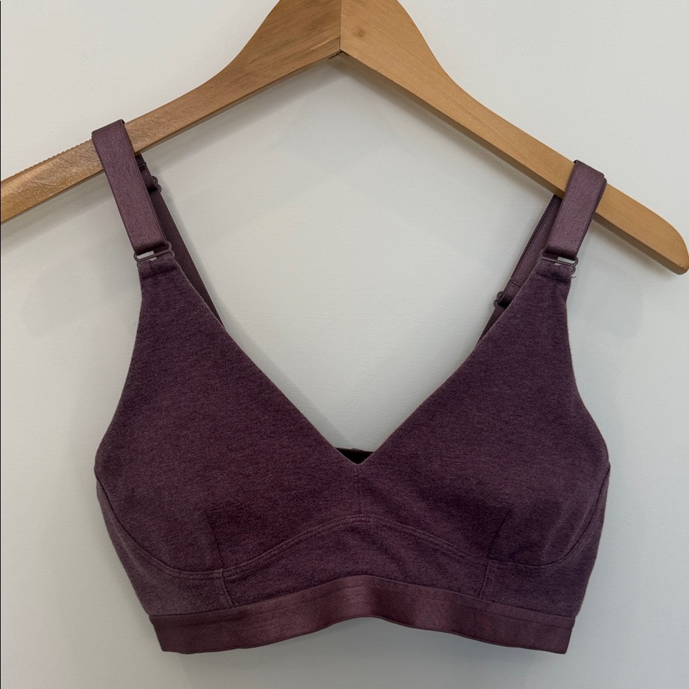 Lululemon Athletica Women’s Triangle Bra – Plum – Estimated Small